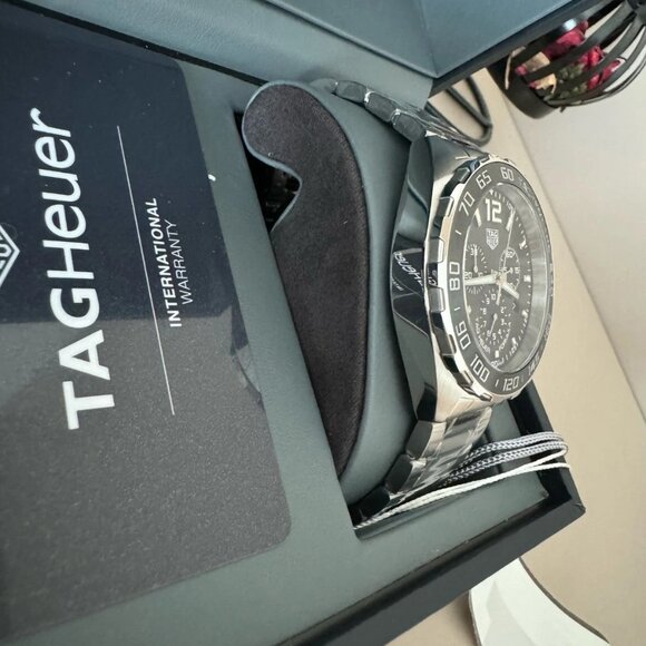 Authentic TAG Heuer Formula 1 Quartz Chronograph DialMen's Watch CAZ1011.BA0842 - Picture 6 of 8